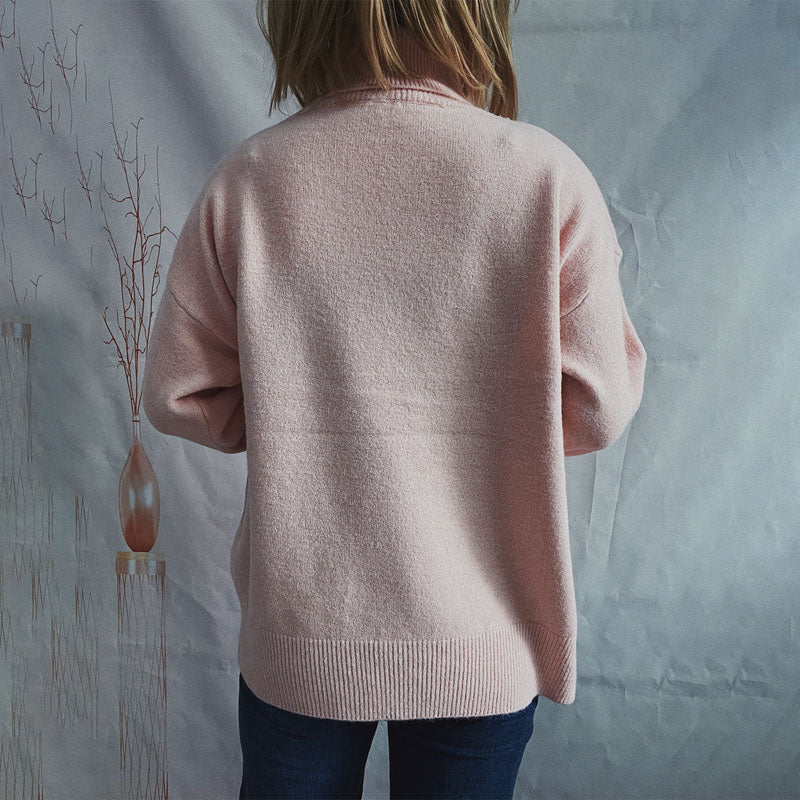 Lässiger Pullover aus einfarbigem Strick