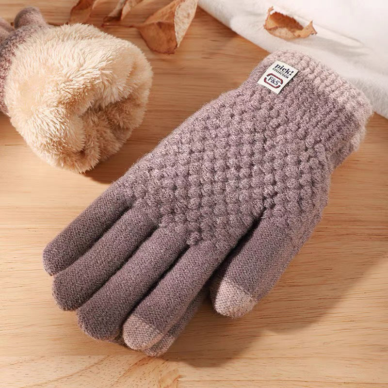 Warme gestrickte Handschuhe