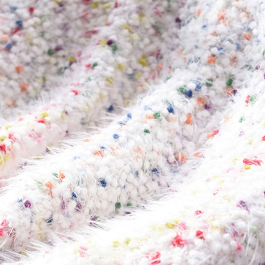 Pull mit buntem Punktmuster