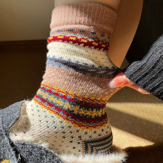 Socken im Ethno-Vintage-Stil