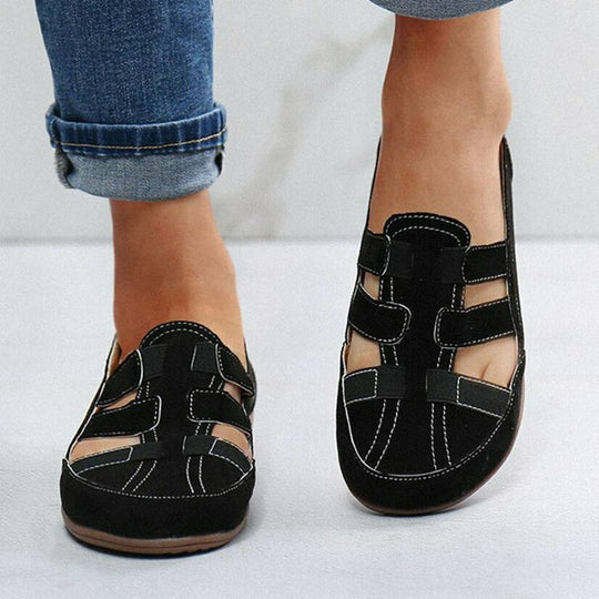 Bequeme Loafers mit Cut-Outs