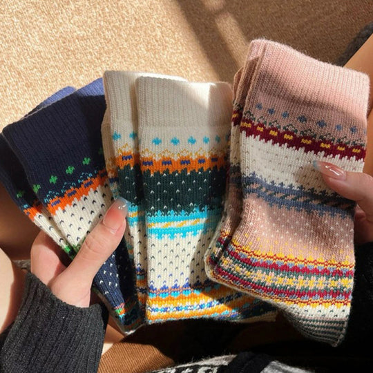Socken im Ethno-Vintage-Stil