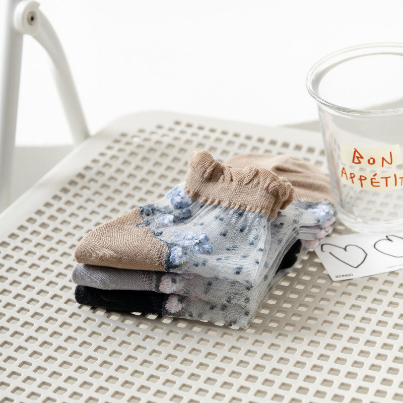 Atmungsaktive Blumenstrümpfe