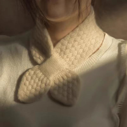 Flauschiger einfarbiger Schal