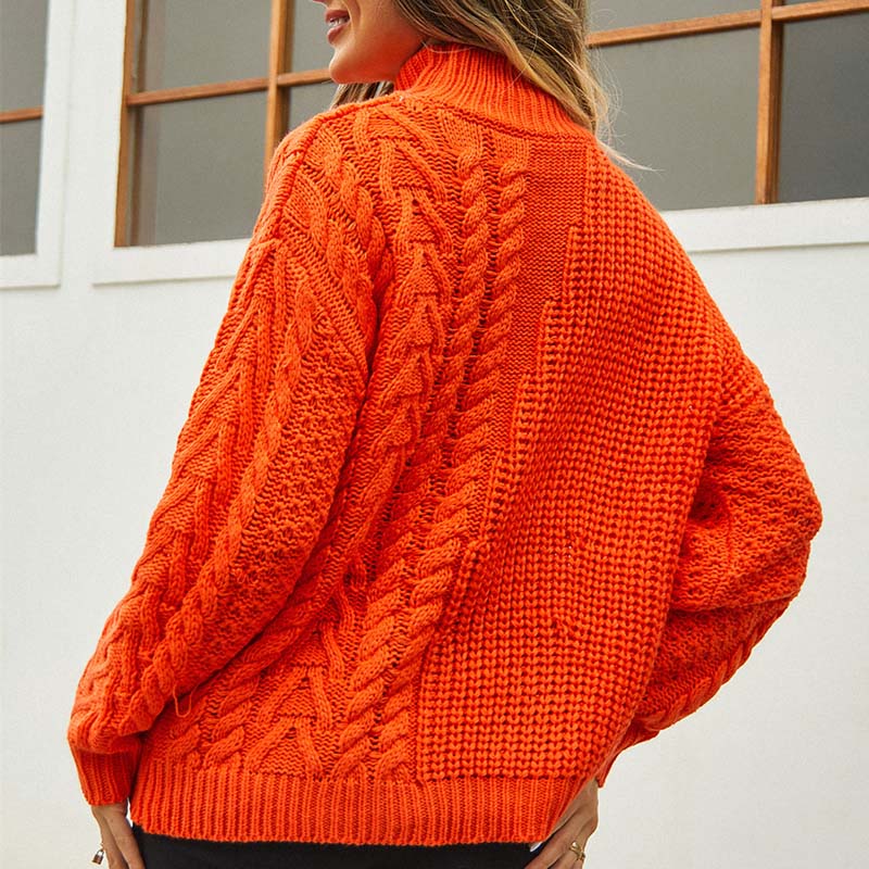 Lässiger Strickpullover mit Zopfmuster
