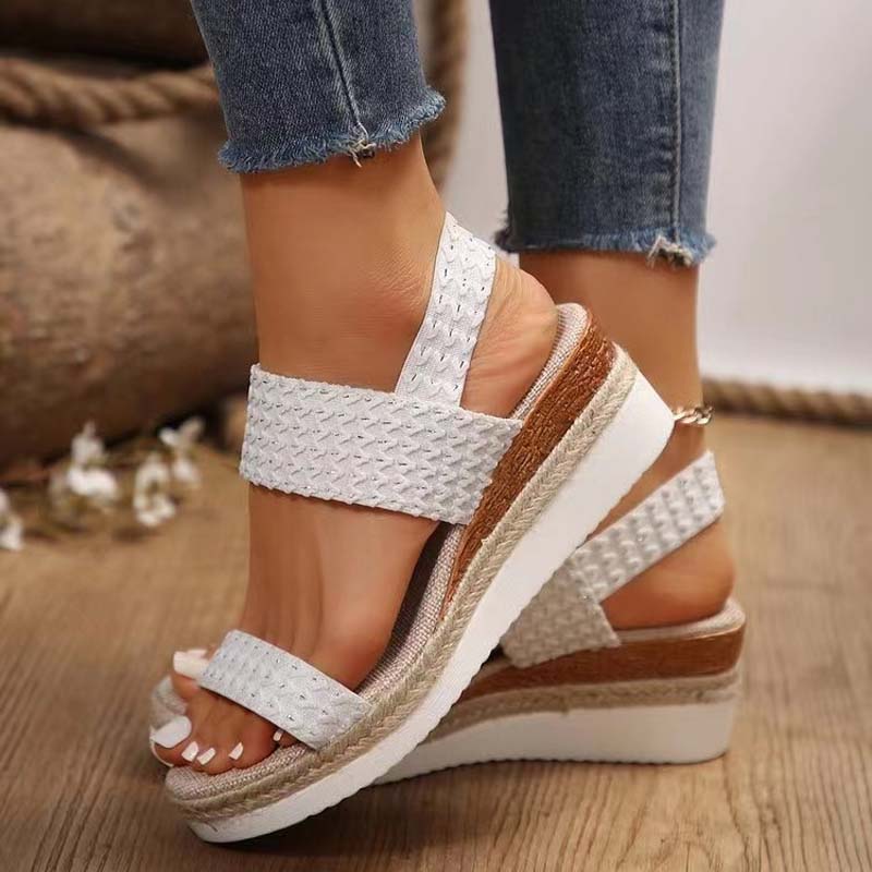 Bequeme Keil-Sandalen