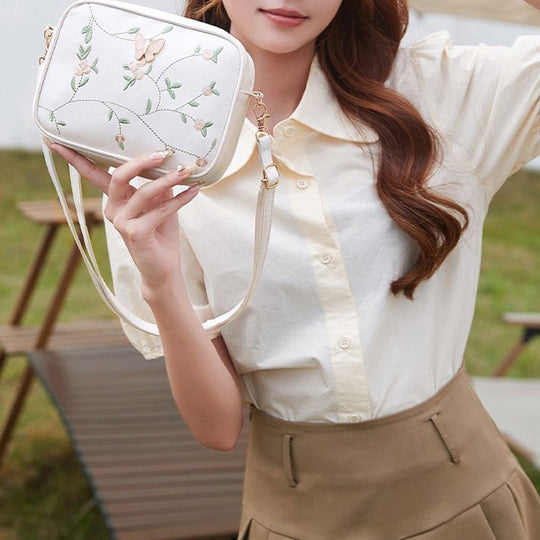 Lässige Tasche mit Blumenstickerei