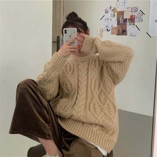 Lässiger Strick-Turn-Up-Pullover