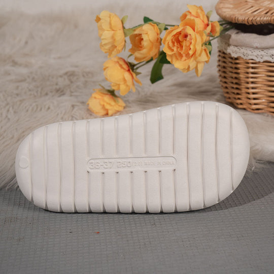 Weiche Weihnachtsplüschpantoffeln