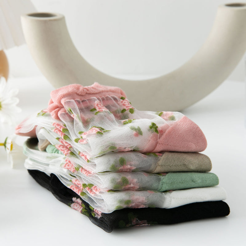 Atmungsaktive Blümchensocken