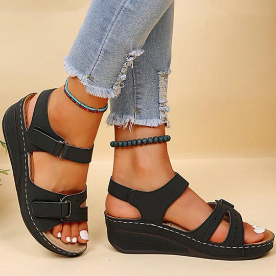 Bequeme Plateau-Sandalen