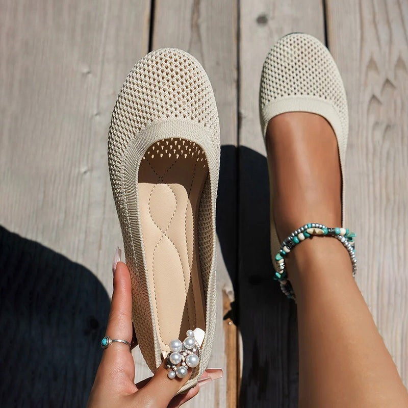 Bequeme luftdurchlässige Plateauschuhe