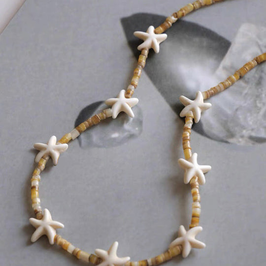 Lässiges Strand-Style-Halsband