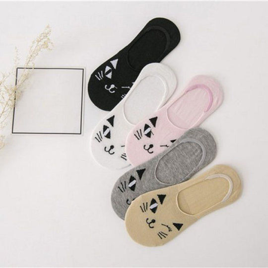 Lässige Socken mit Katzenmuster