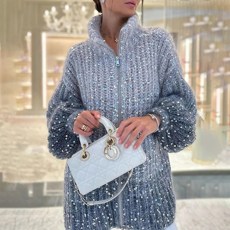 Modischer lässiger Strickcardigan